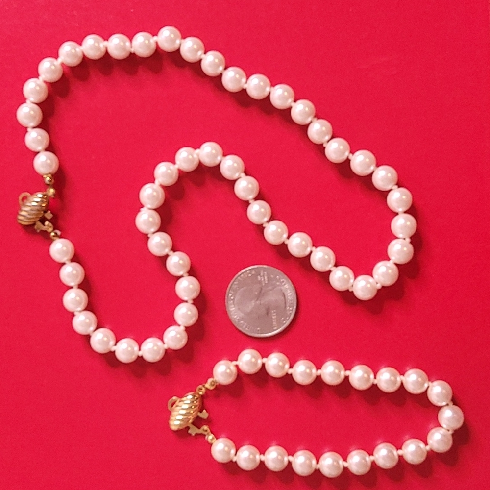 Pearl Necklace and Bracelet
